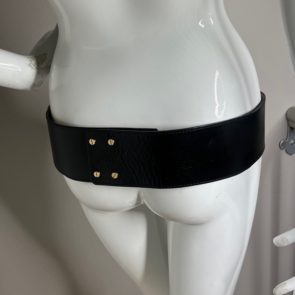 St. John Sz L 38” Wide Calf Leather Hip Waist Belt main image 5